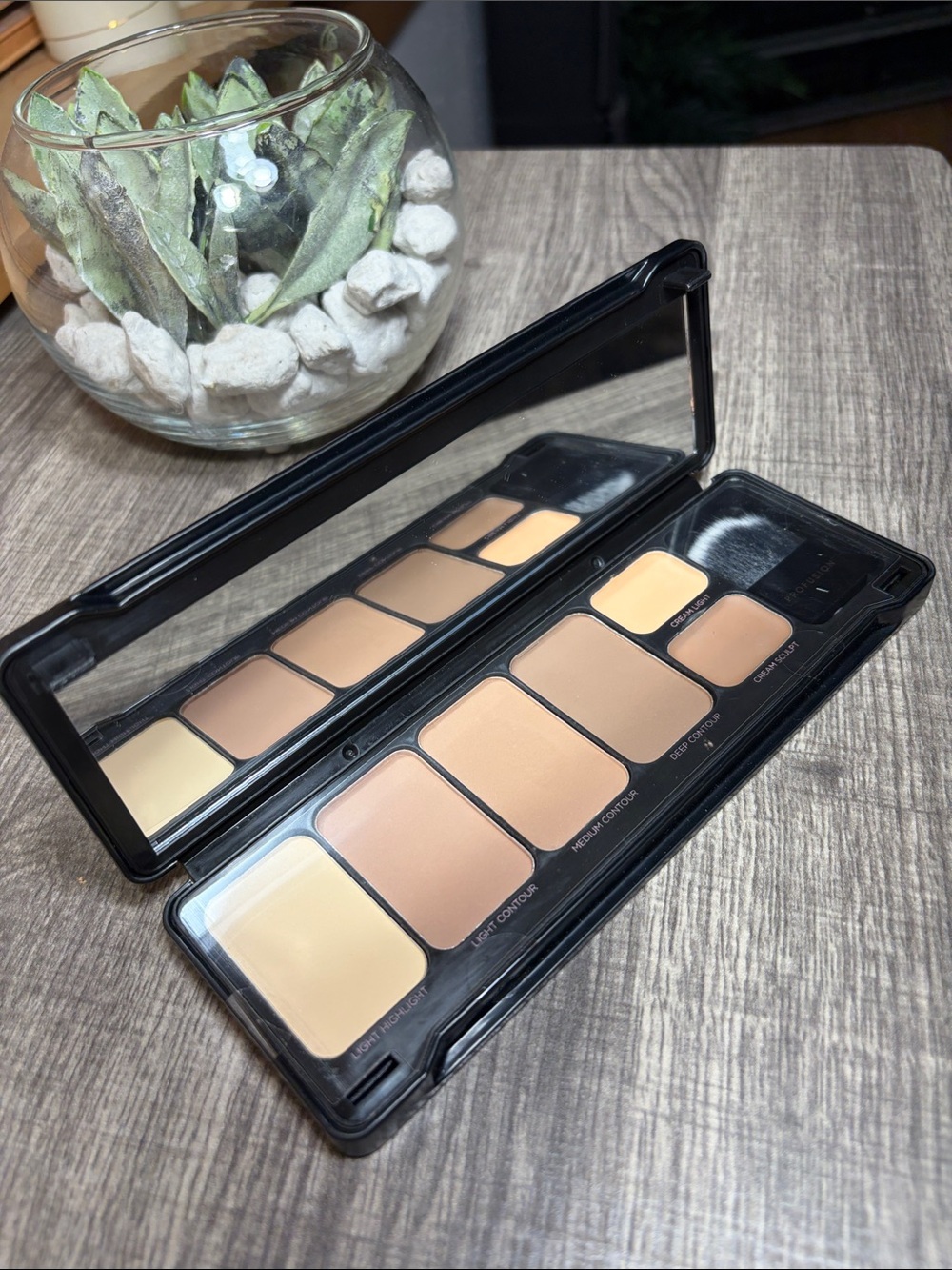 🔥5 for $25🔥 Profusion Cosmetics Cream-to-Tan Concealer & Contour Palette
